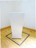 ロングスクエア陶器鉢（ホワイト）／上部29.5センチ、下部20センチ・高さ57.5センチ（10号）
